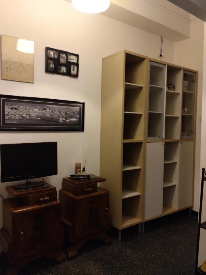 Trilocale Cecilia'S Studio جنوة المظهر الخارجي الصورة