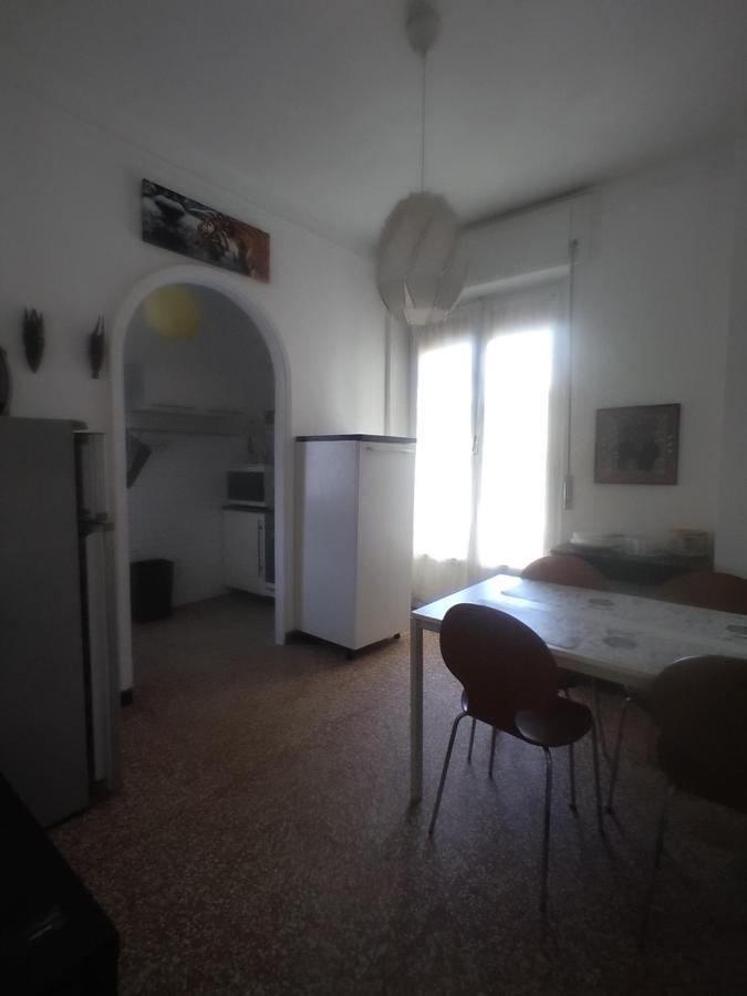 Trilocale Cecilia'S Studio جنوة المظهر الخارجي الصورة