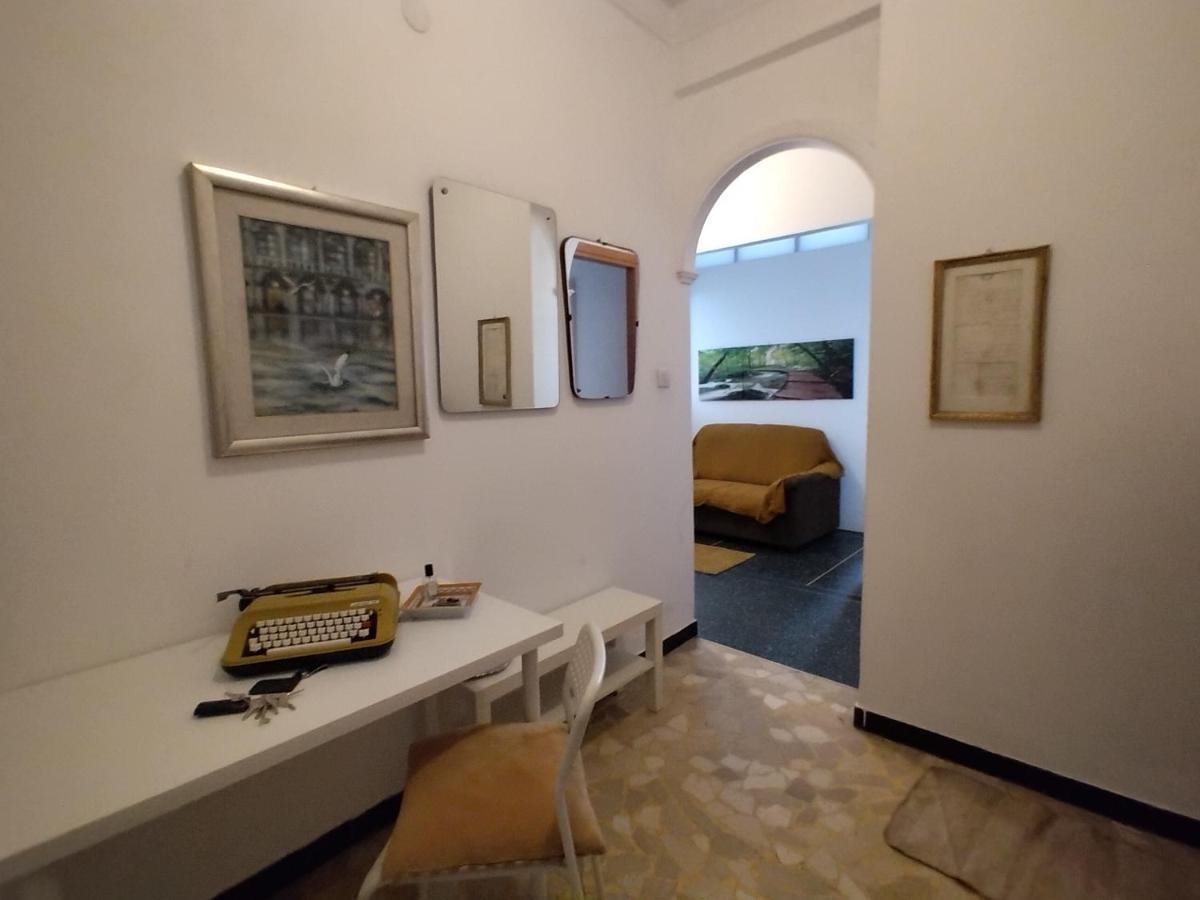 Trilocale Cecilia'S Studio جنوة المظهر الخارجي الصورة