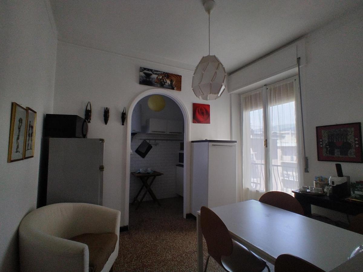 Trilocale Cecilia'S Studio جنوة المظهر الخارجي الصورة